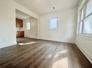 925 Hackley Ave, Des Moines, IA 50315