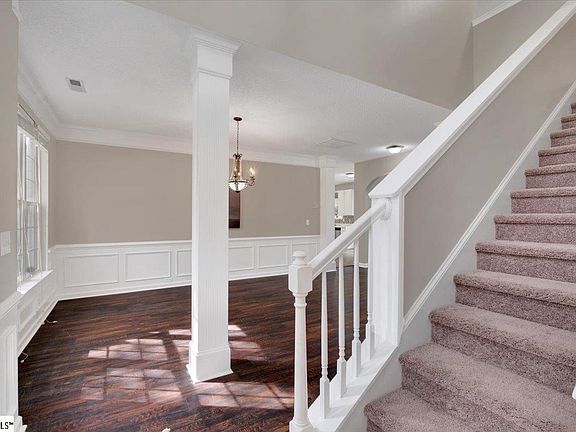 3rd image of 234 Bonnie Woods Dr