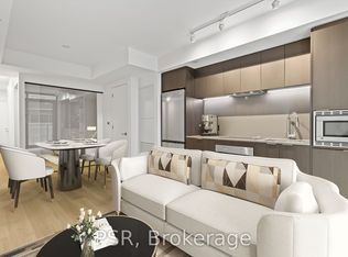1 Jarvis St #919, Hamilton, ON L8R 3J2