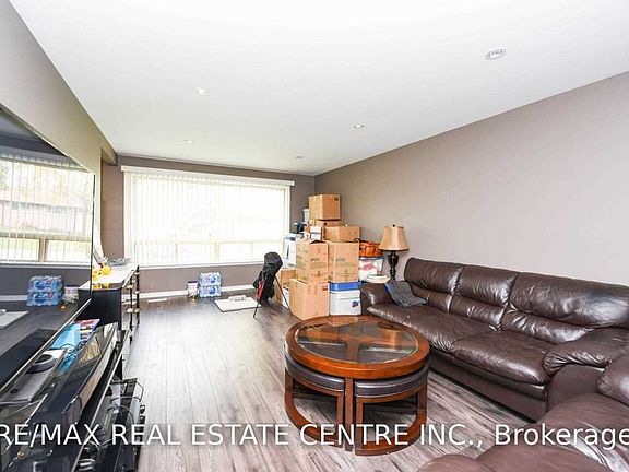 2nd image of 19 Alderbury Cres