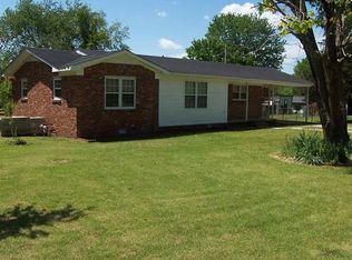 440 County Home Rd, Savannah, TN 38372
