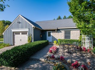 4550 Brophy Rd, Howell, MI 48855