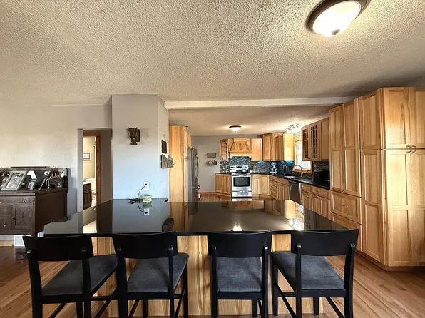 4065 1st Ave N, Montevideo, MN 56265