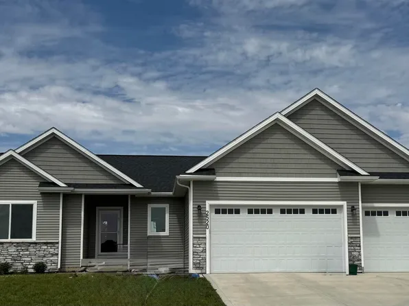 2520 Knollway Dr, Marshalltown, IA 50158