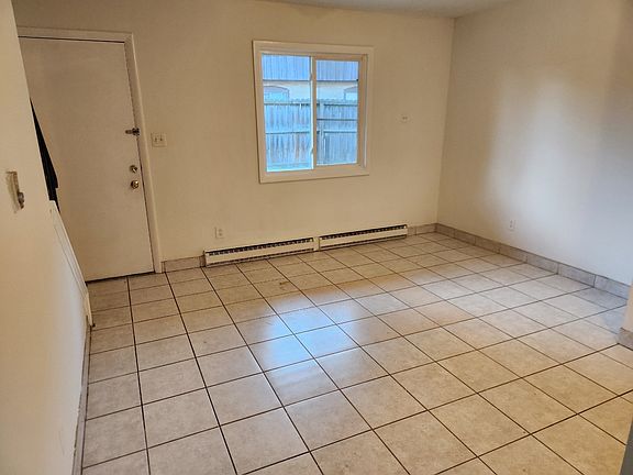 3rd image of 540 Greenwood Dr APT C