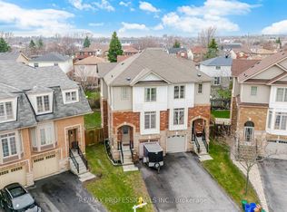 45 Horton St, Ajax, ON L1Z 1E3