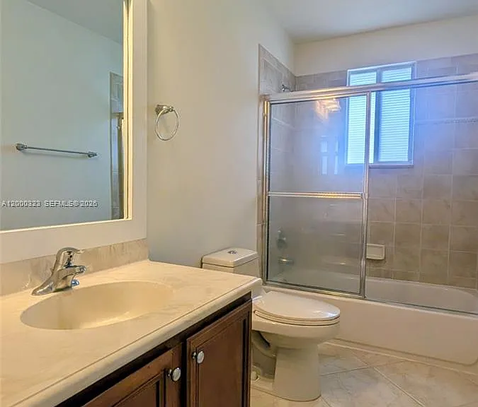 5910 Royal Way #---- — Photo 24