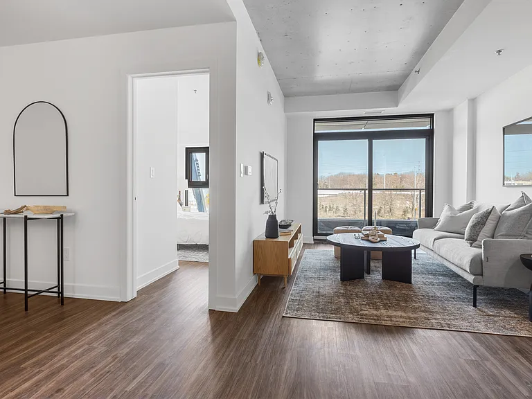 1354 Carling Ave — Photo 45