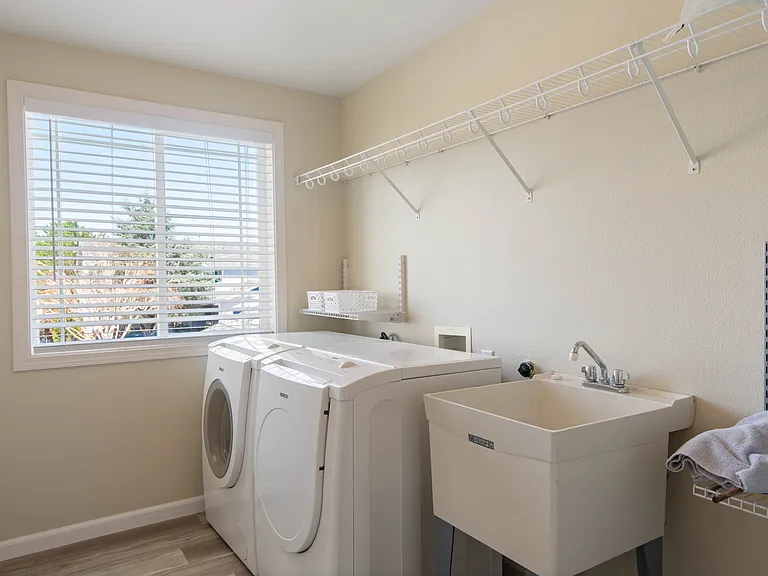 9104 Jersey Dr — Photo 20