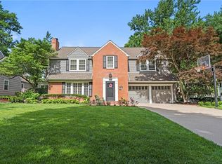 6526 High Dr, Mission Hills, KS 66208