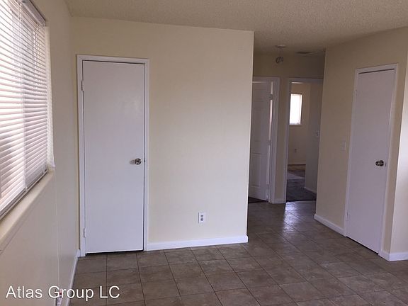 3rd image of 1500 Cobb Ln APT 4