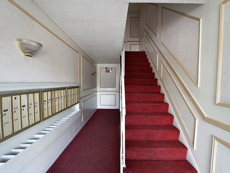 Charlton Place — Photo 18