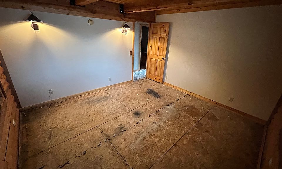 1st image of 1039 S Aspen Cir