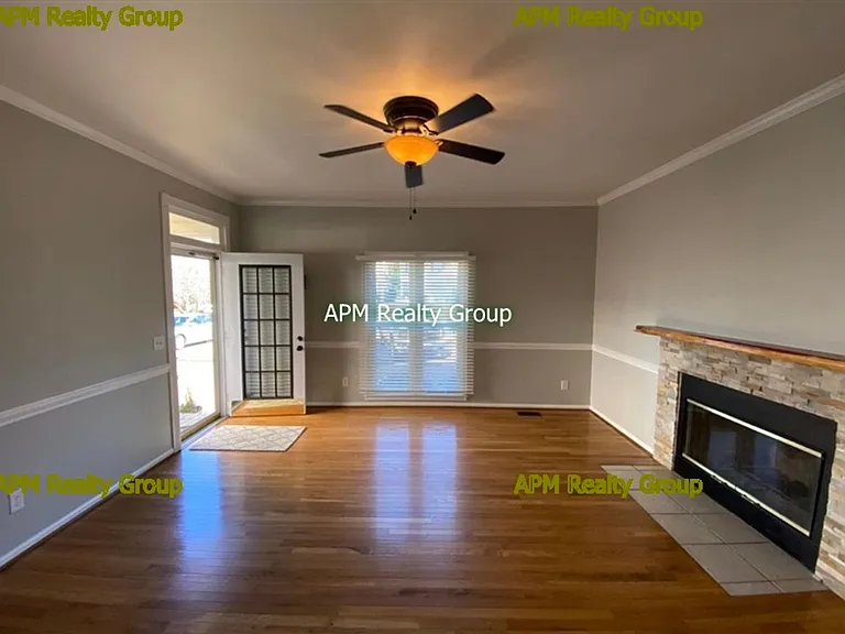 116 Ashley Ct — Photo 11