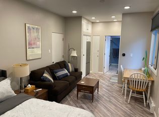713 46th St #A1, Los Alamos, NM 87544