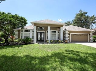 861 Lullwater Dr, Oviedo, FL 32765