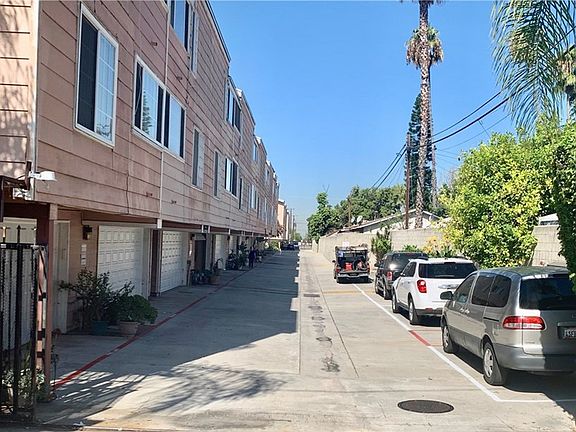 2nd image of 4191 Baldwin Park Blvd