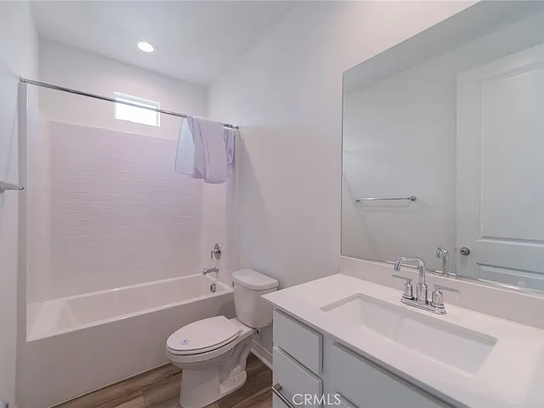 142 Sawbuck — Photo 25