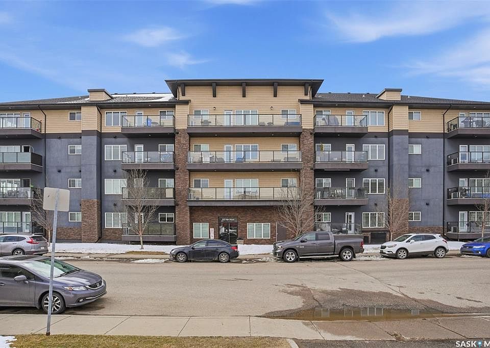 1st image of UNIT 405-702 Hart ROAD