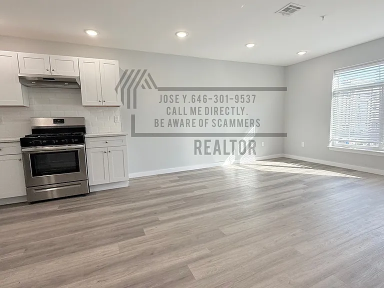 204 Rosa Parks Blvd #230 — Photo 2