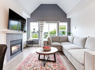 1558 Grant Ave #402, Pt Coquitlam, BC V3B 1P2