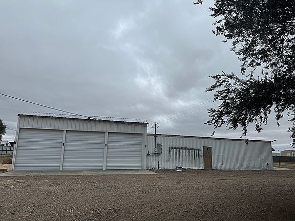 4th image of 602 Jefferson Ave
