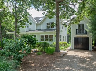26 Tia Anna Ln, Oak Bluffs, MA 02557