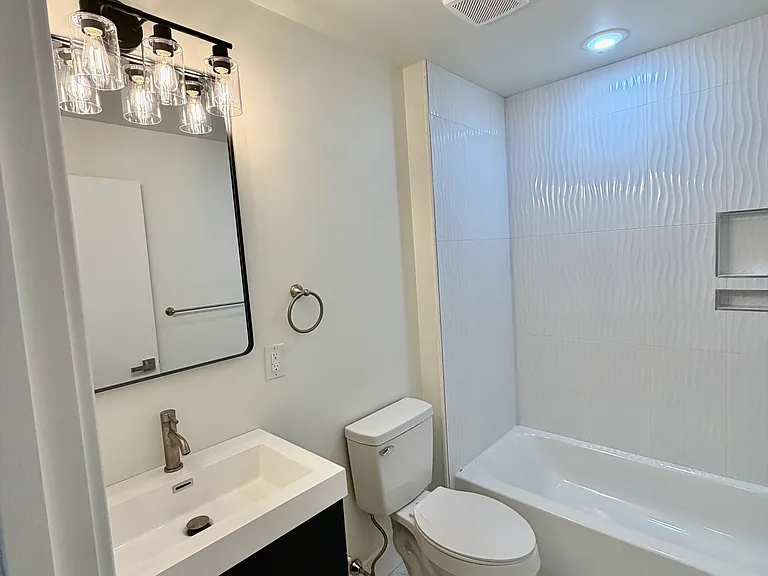 4212 Lancaster Ave #201 — Photo 7