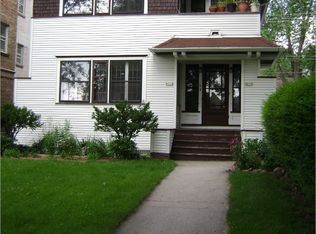 4013 N Prospect Ave, Shorewood, WI 53211