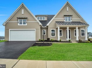 2034 N Fall Harvest Dr #56, Mechanicsburg, PA 17055