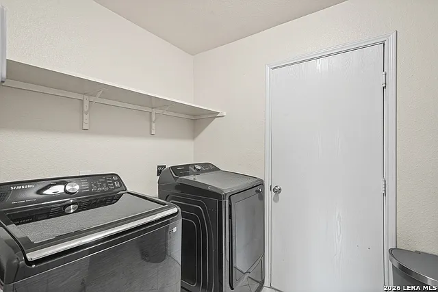 5806 Valparaiso Way — Photo 18