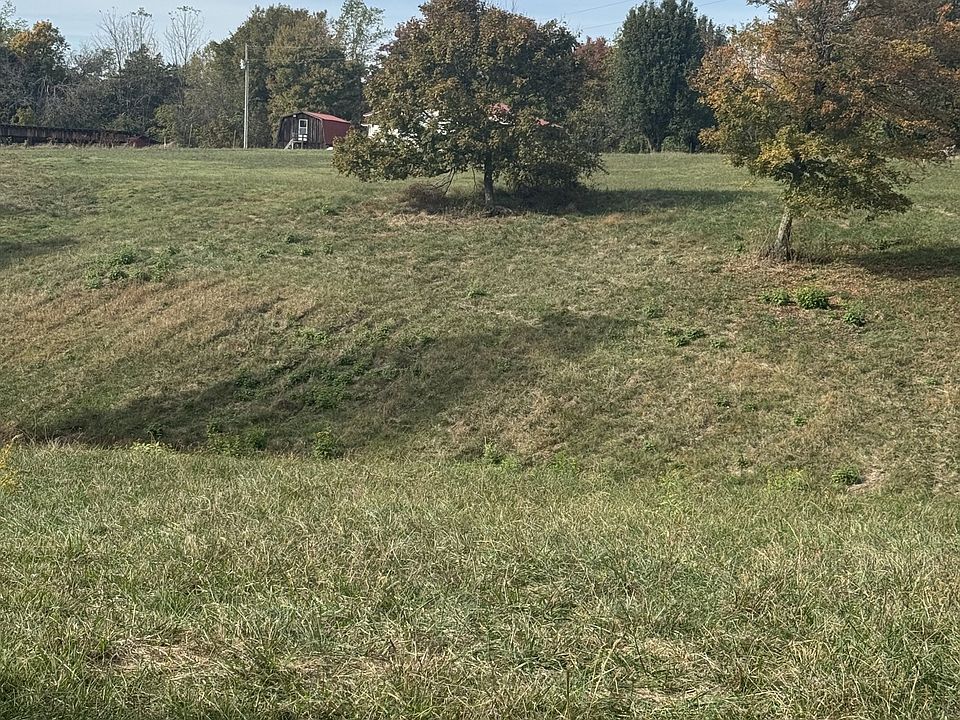 2nd image of 6 Cold Springs Rd