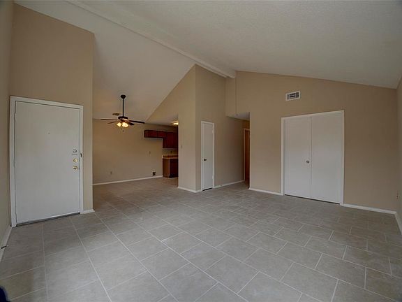 3rd image of 7409 Alegria Dr