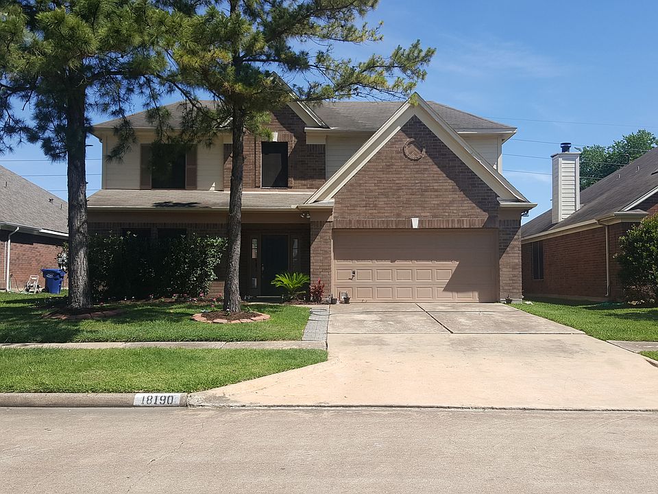 1st image of 18190 Holly Forest Dr