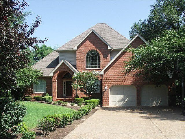 1st image of 1406 Chaucer Dr