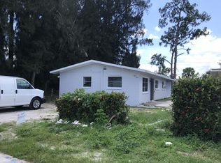 1742 Cypress Dr, Fort Myers, FL 33907