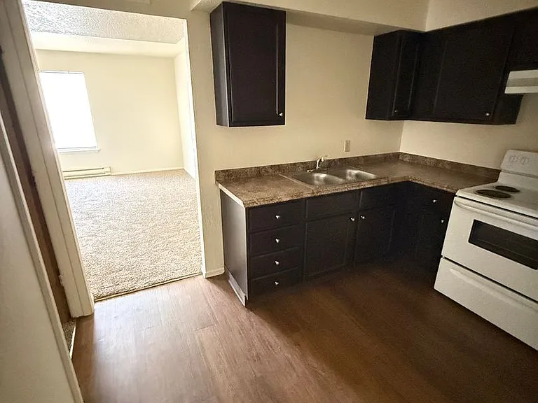 2805 E Idaho Ave — Photo 14