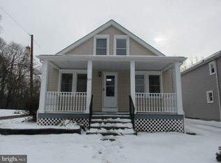 604 Wallace Ave, Roebling, NJ 08554