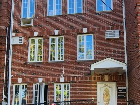 80-82 59th Street, Glendale, NY 11385