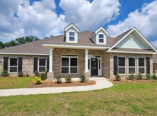 5837 Orchard Ln E, Grand Bay, AL 36541