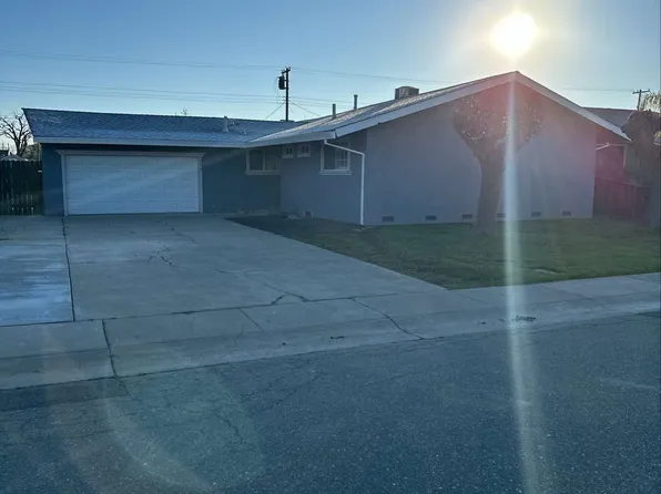 359 Palin Ave, Galt, CA 95632
