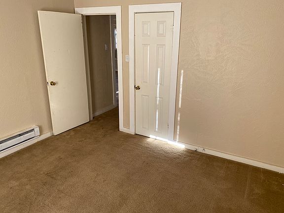 5th image of 417 W 6th St