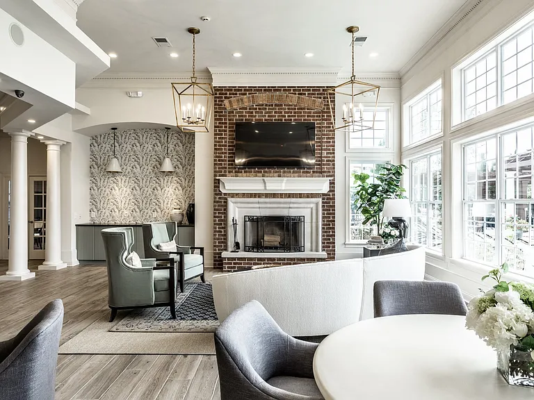 1411 Fairfax Manor Dr — Photo 36