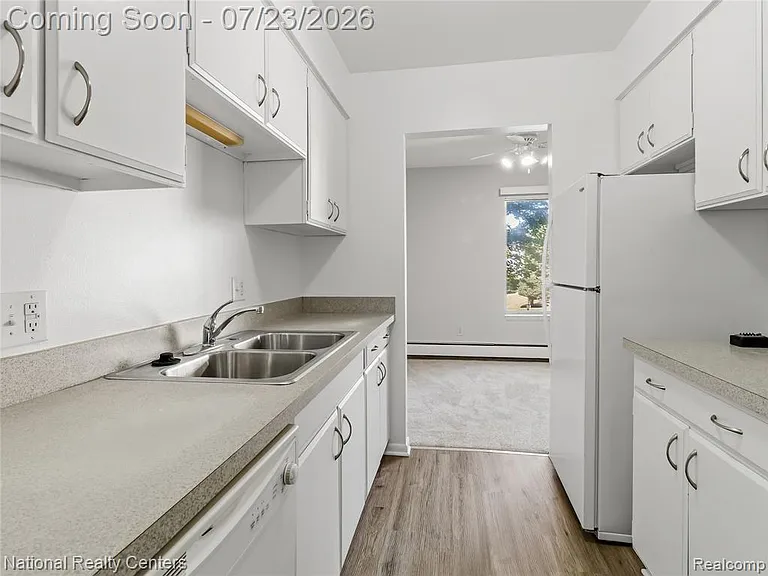33234 Kingslane Ct #6 — Photo 8