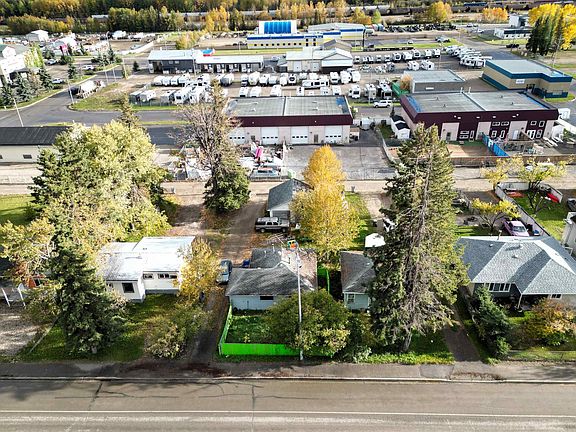 5th image of 4623 4th Ave