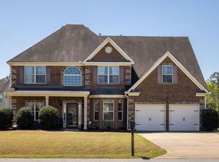 5 Landings Ct, Fort Mitchell, AL 36856