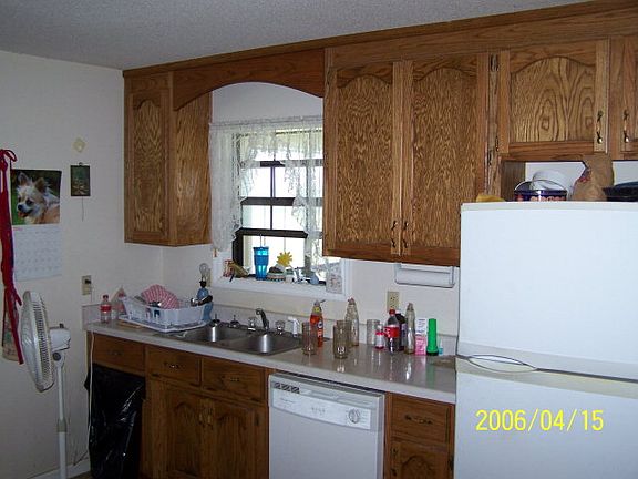 3rd image of 1325 Highway 2a