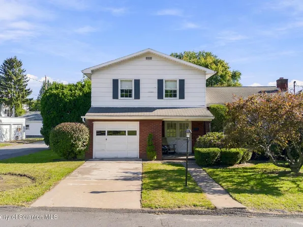 105 Jermyn St, Dickson City, PA 18519