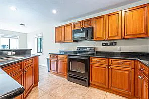 6094 Live Oak Ct — Photo 11