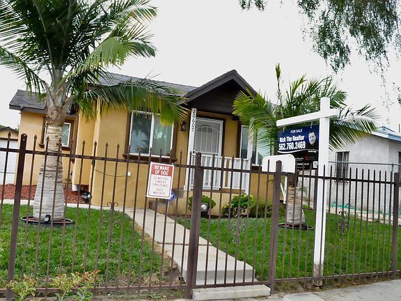 2nd image of 20607 Berendo Ave